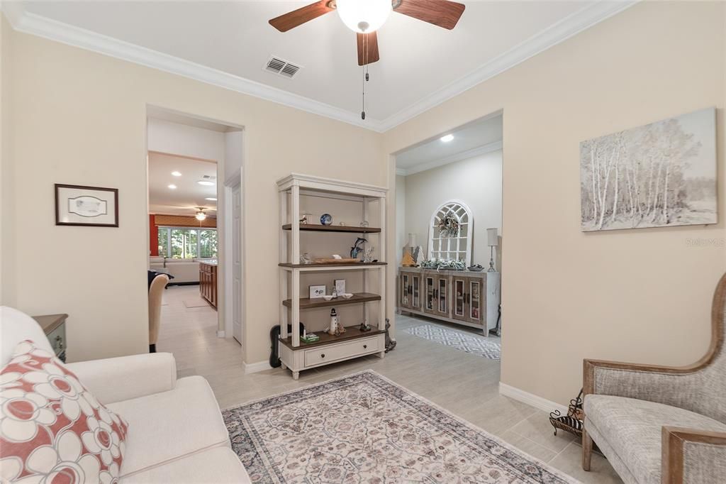 Active With Contract: $399,000 (2 beds, 2 baths, 1978 Square Feet)