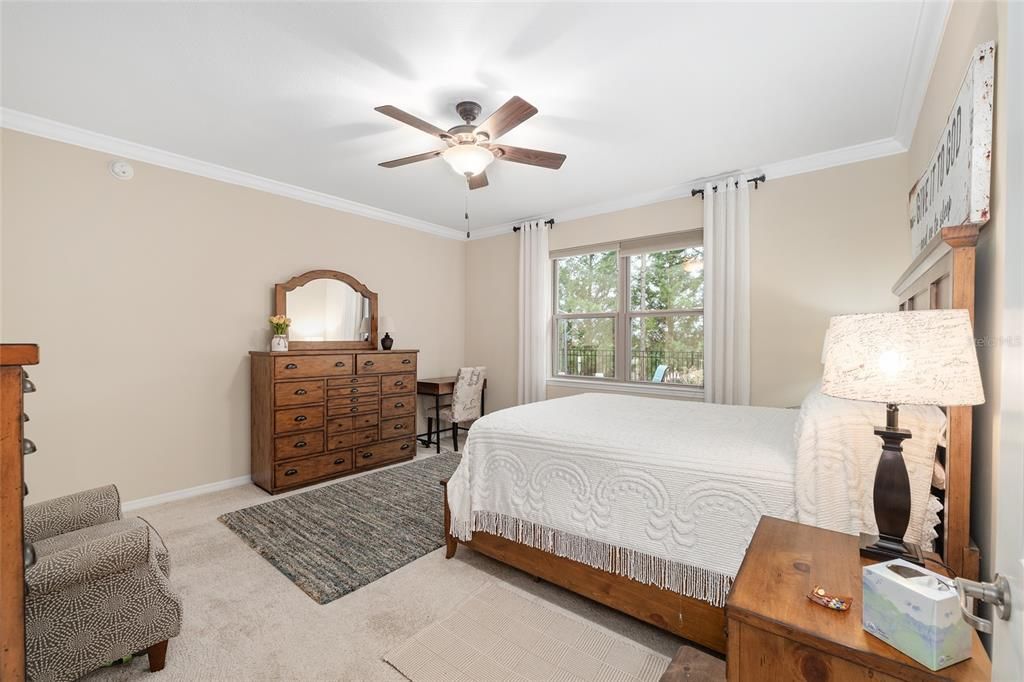 Active With Contract: $399,000 (2 beds, 2 baths, 1978 Square Feet)