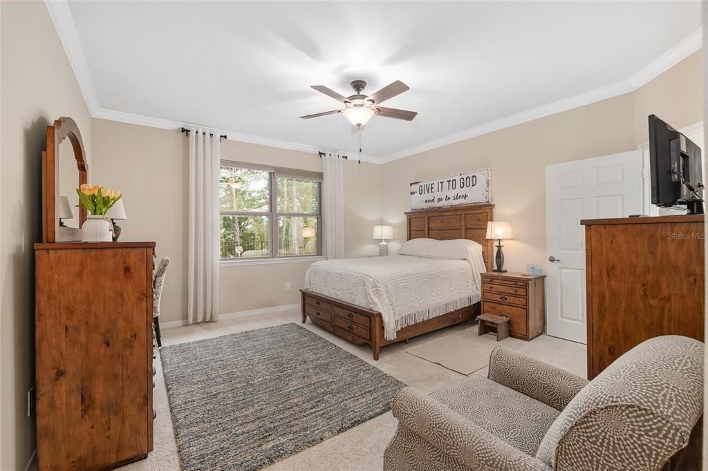 Active With Contract: $399,000 (2 beds, 2 baths, 1978 Square Feet)