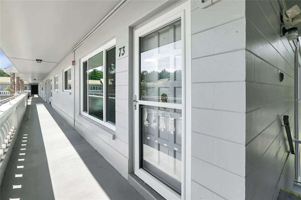 For Sale: $189,000 (2 beds, 2 baths, 1100 Square Feet)