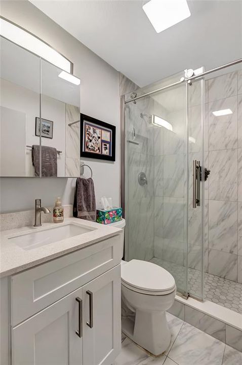 For Sale: $189,000 (2 beds, 2 baths, 1100 Square Feet)