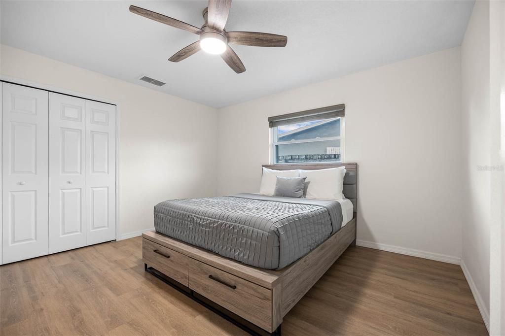 Active With Contract: $489,000 (3 beds, 2 baths, 1564 Square Feet)