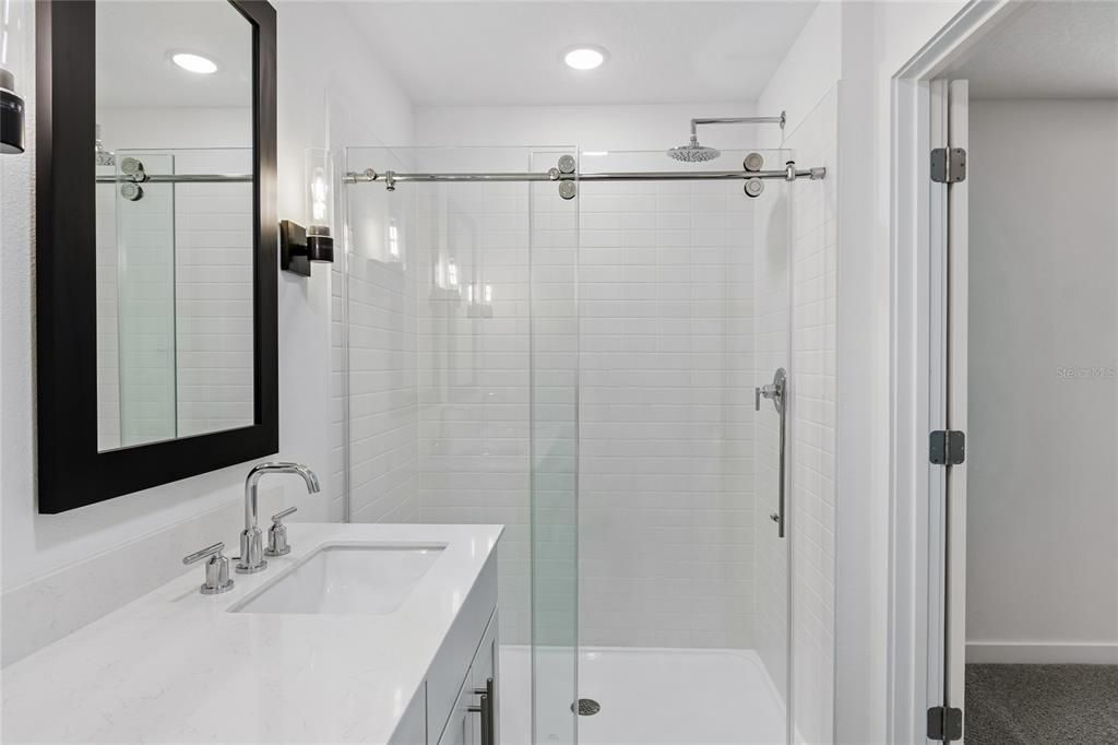En Venta: $259,990 (3 camas, 2 baños, 1712 Pies cuadrados)