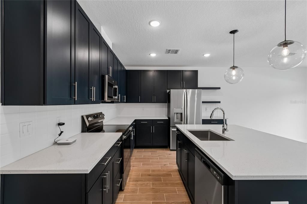 En Venta: $259,990 (3 camas, 2 baños, 1712 Pies cuadrados)