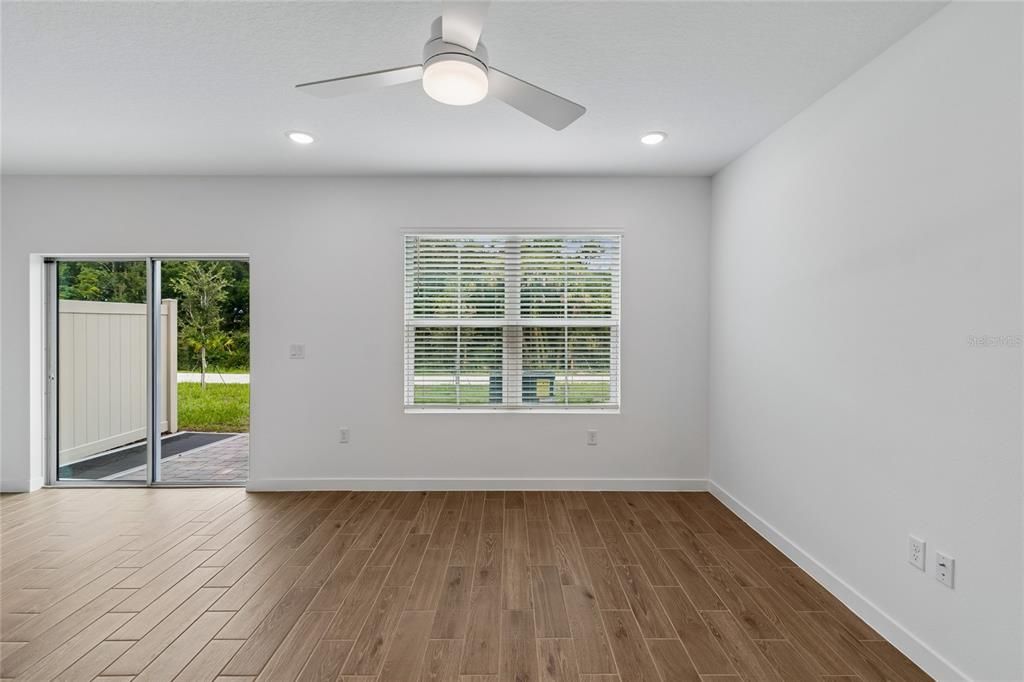 En Venta: $259,990 (3 camas, 2 baños, 1712 Pies cuadrados)
