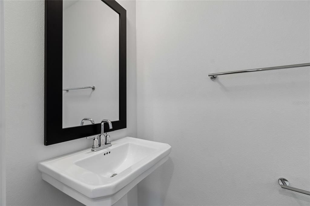 En Venta: $259,990 (3 camas, 2 baños, 1712 Pies cuadrados)