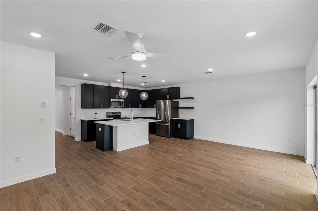 En Venta: $259,990 (3 camas, 2 baños, 1712 Pies cuadrados)