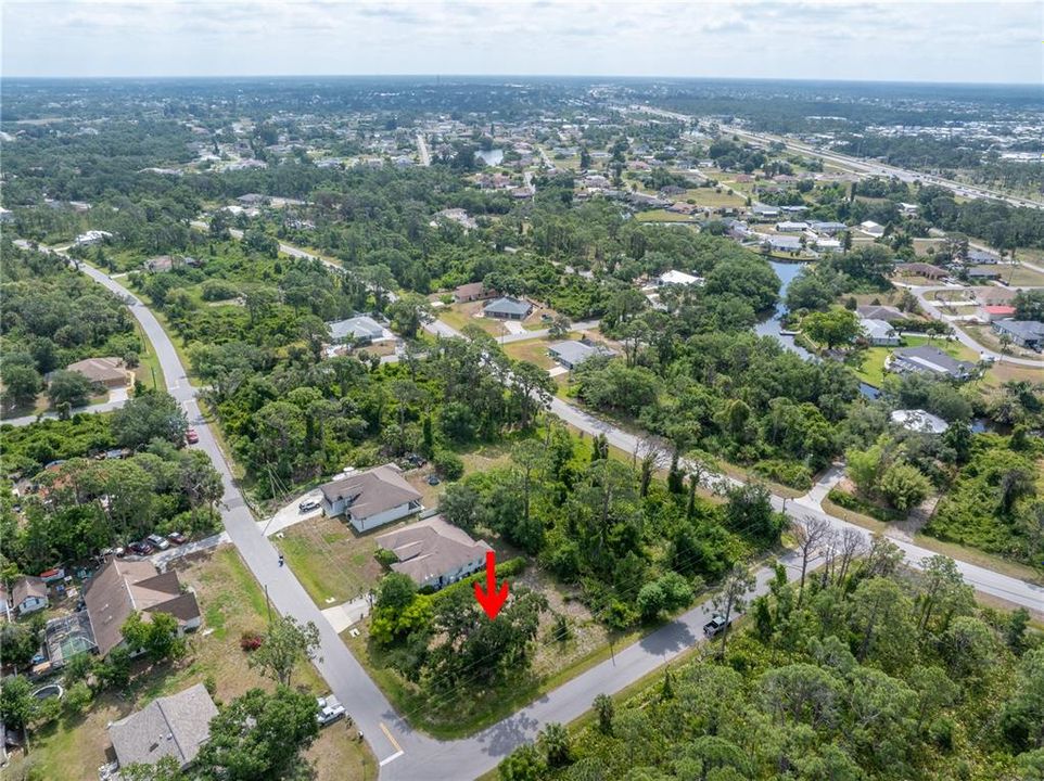 待售: $136,900 (0.69 acres)