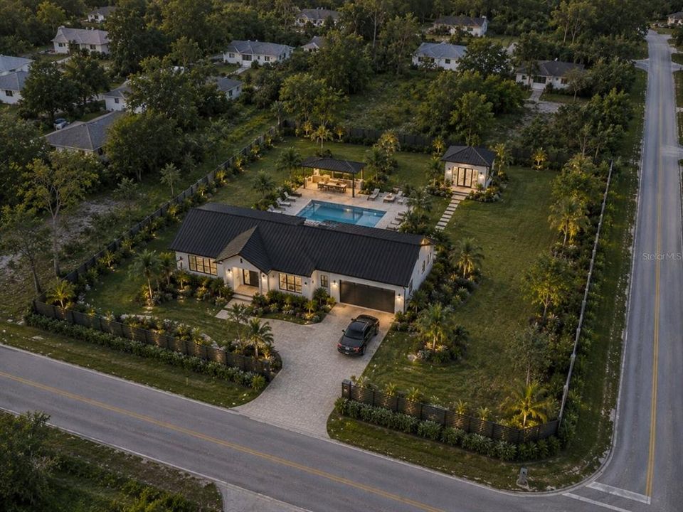 待售: $136,900 (0.69 acres)