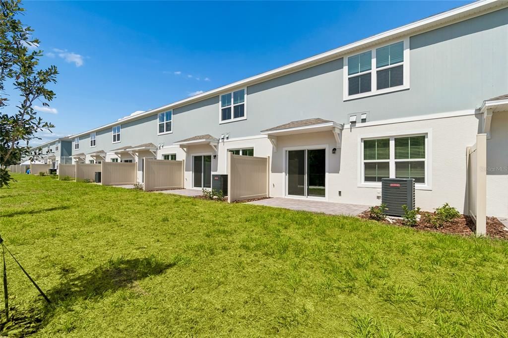 На продажу: $304,990 (3 спален, 2 ванн, 1712 Квадратных фут)