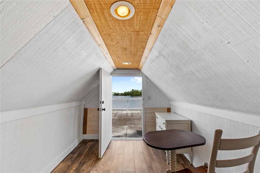 En Venta: $1,499,000 (5 camas, 3 baños, 4128 Pies cuadrados)