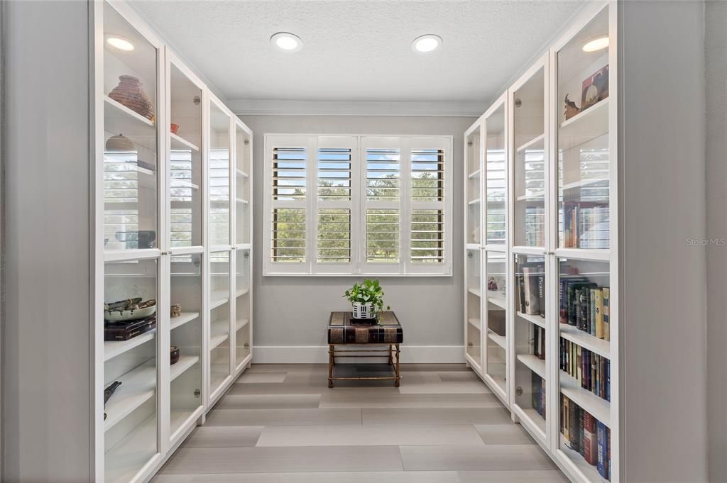 En Venta: $1,499,000 (5 camas, 3 baños, 4128 Pies cuadrados)