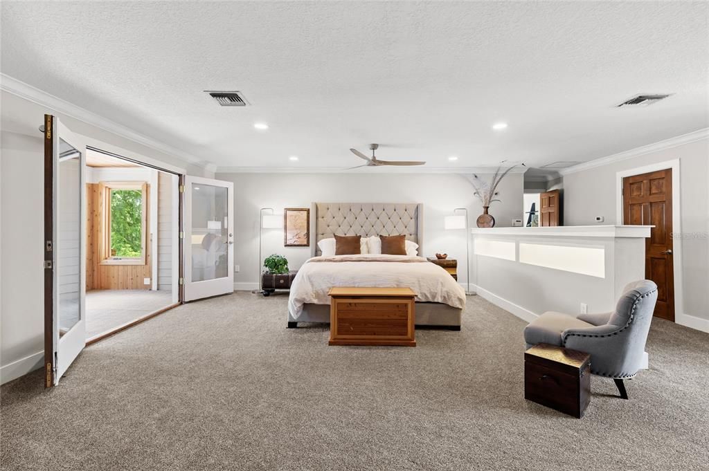 En Venta: $1,499,000 (5 camas, 3 baños, 4128 Pies cuadrados)