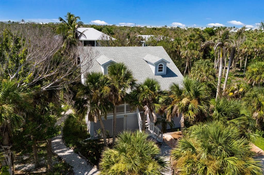 For Sale: $2,495,000 (3 beds, 2 baths, 1361 Square Feet)
