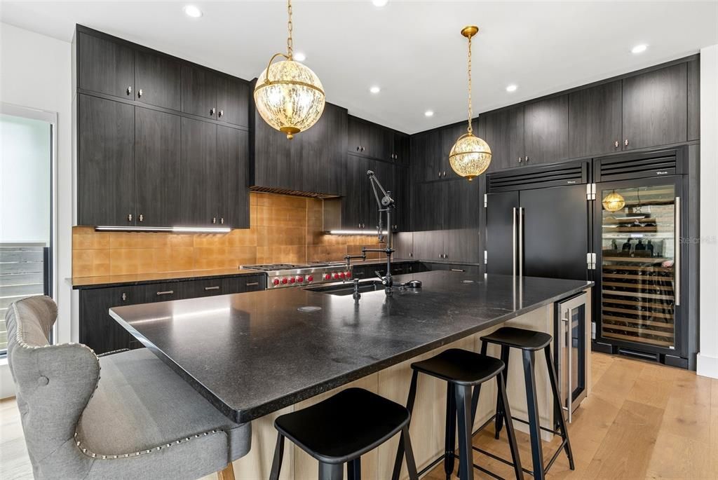 For Sale: $1,800,000 (4 beds, 4 baths, 3065 Square Feet)