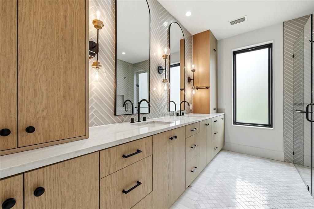 For Sale: $1,800,000 (4 beds, 4 baths, 3065 Square Feet)