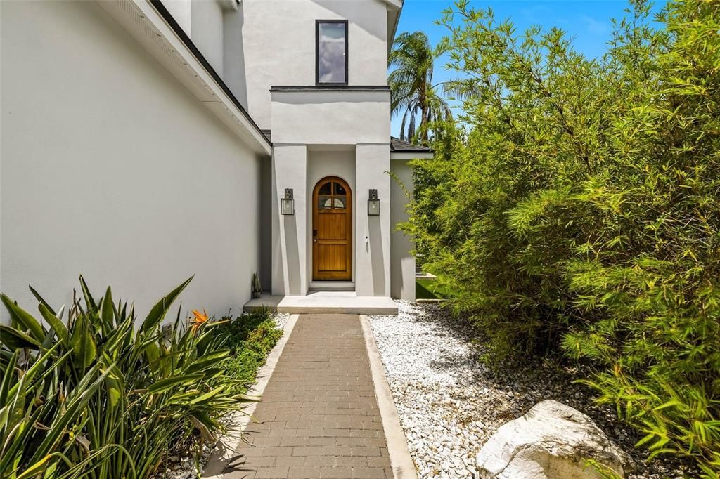 For Sale: $1,800,000 (4 beds, 4 baths, 3065 Square Feet)