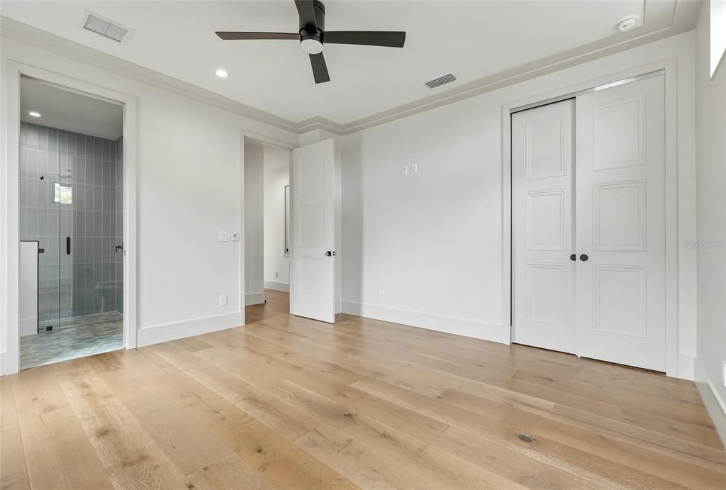 For Sale: $1,800,000 (4 beds, 4 baths, 3065 Square Feet)
