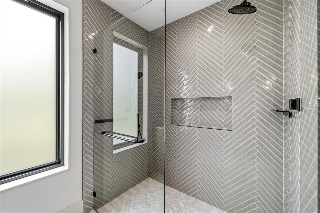 For Sale: $1,800,000 (4 beds, 4 baths, 3065 Square Feet)