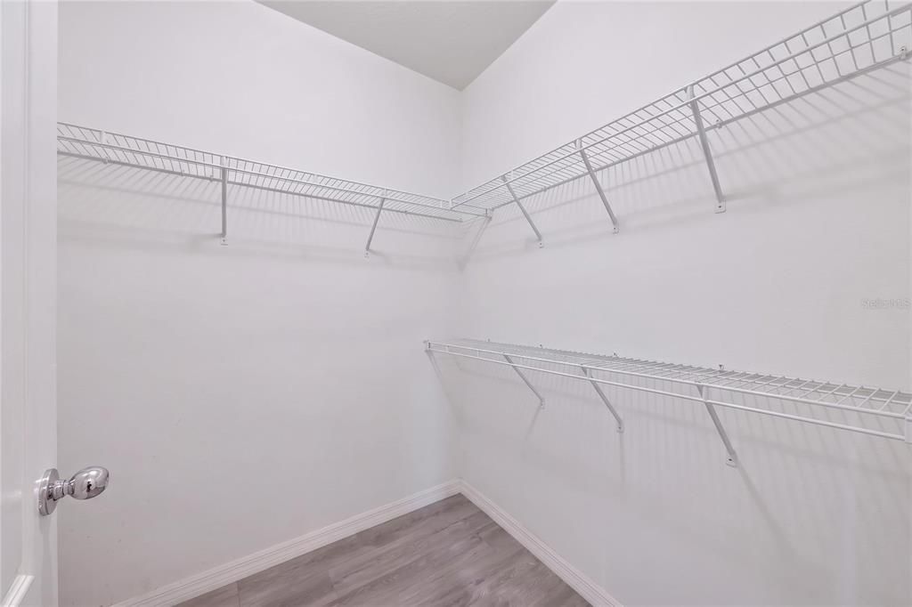 En Venta: $300,000 (3 camas, 2 baños, 1711 Pies cuadrados)