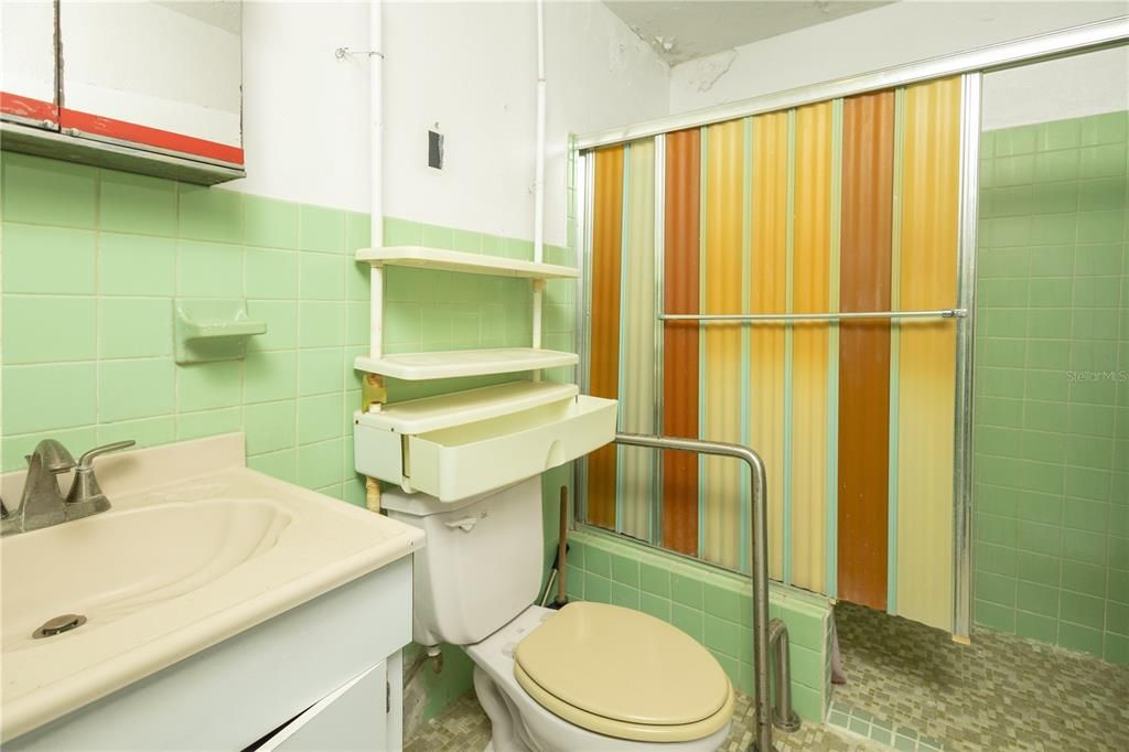 На продажу: $395,000 (3 спален, 2 ванн, 1200 Квадратных фут)