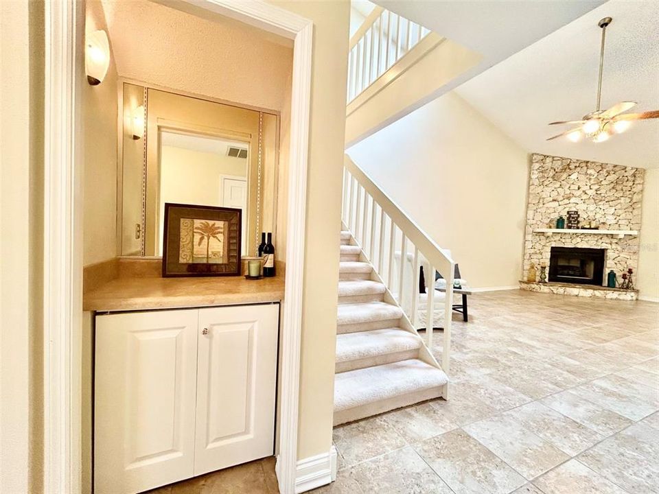 Active With Contract: $324,900 (4 beds, 2 baths, 2570 Square Feet)