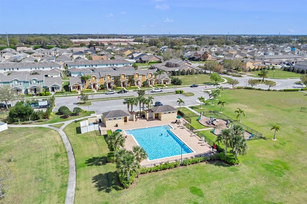Active With Contract: $2,100 (3 beds, 2 baths, 1910 Square Feet)