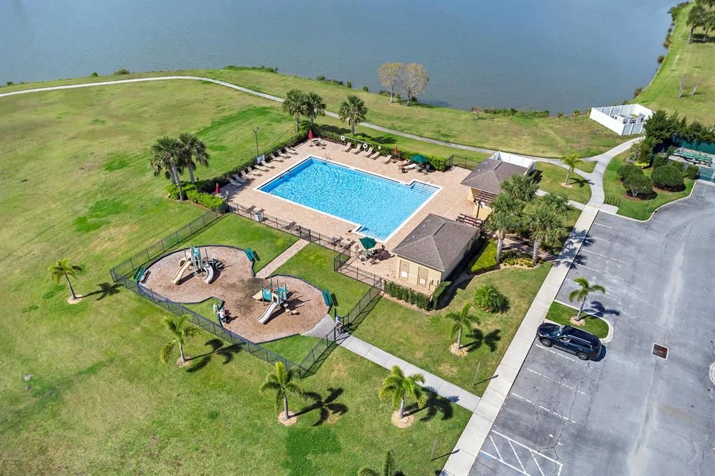 Active With Contract: $2,100 (3 beds, 2 baths, 1910 Square Feet)