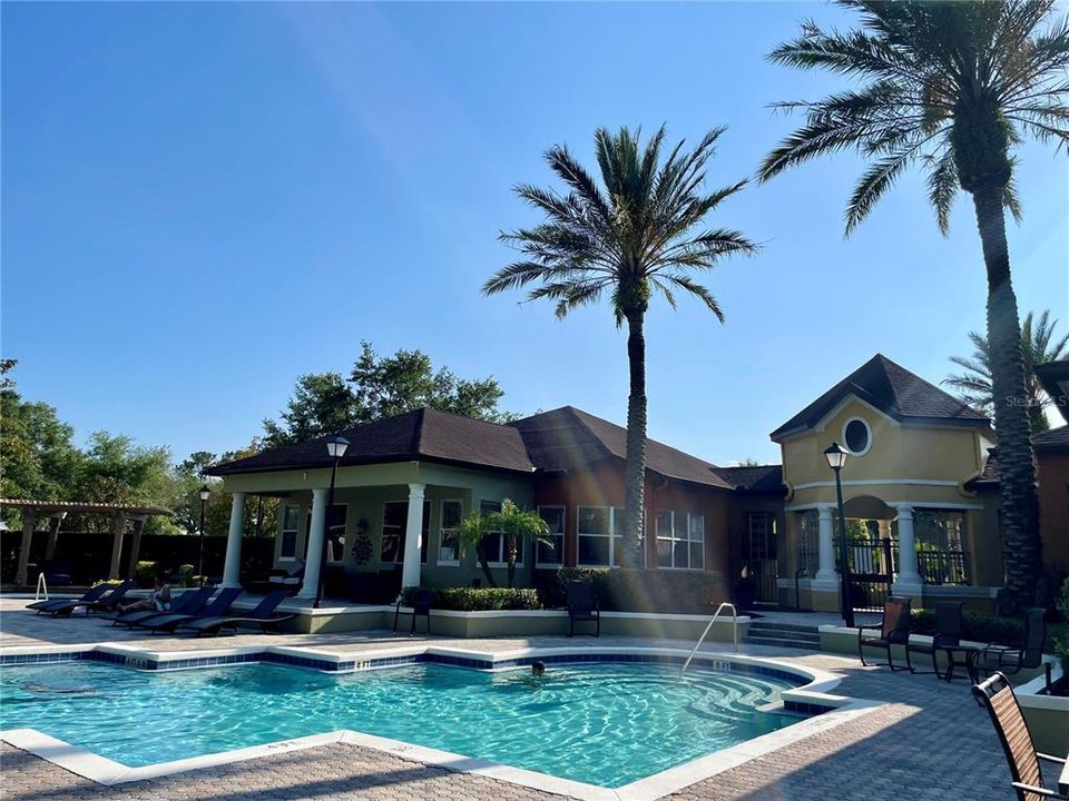 For Sale: $272,900 (3 beds, 2 baths, 1187 Square Feet)