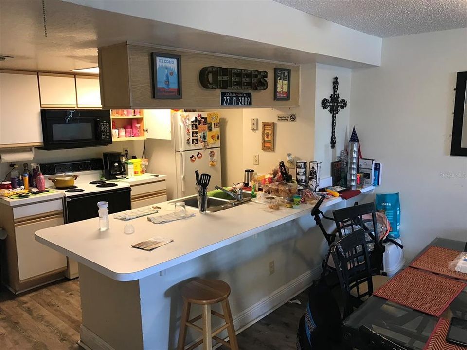 For Sale: $208,999 (3 beds, 2 baths, 1220 Square Feet)
