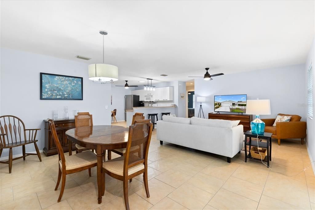 En Venta: $280,000 (2 camas, 2 baños, 1156 Pies cuadrados)