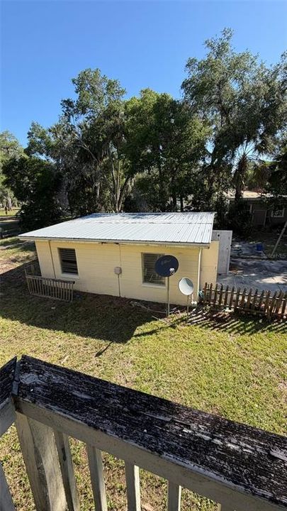 На продажу: $650,000 (0.70 acres)