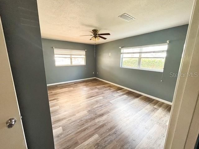 For Sale: $385,000 (3 beds, 2 baths, 2088 Square Feet)