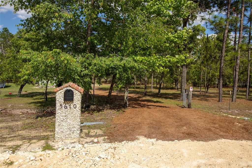 For Sale: $287,700 (3 beds, 2 baths, 1512 Square Feet)