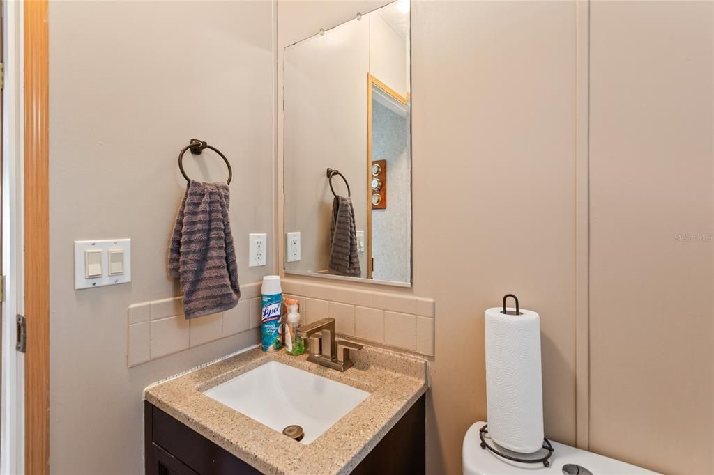 For Sale: $287,700 (3 beds, 2 baths, 1512 Square Feet)