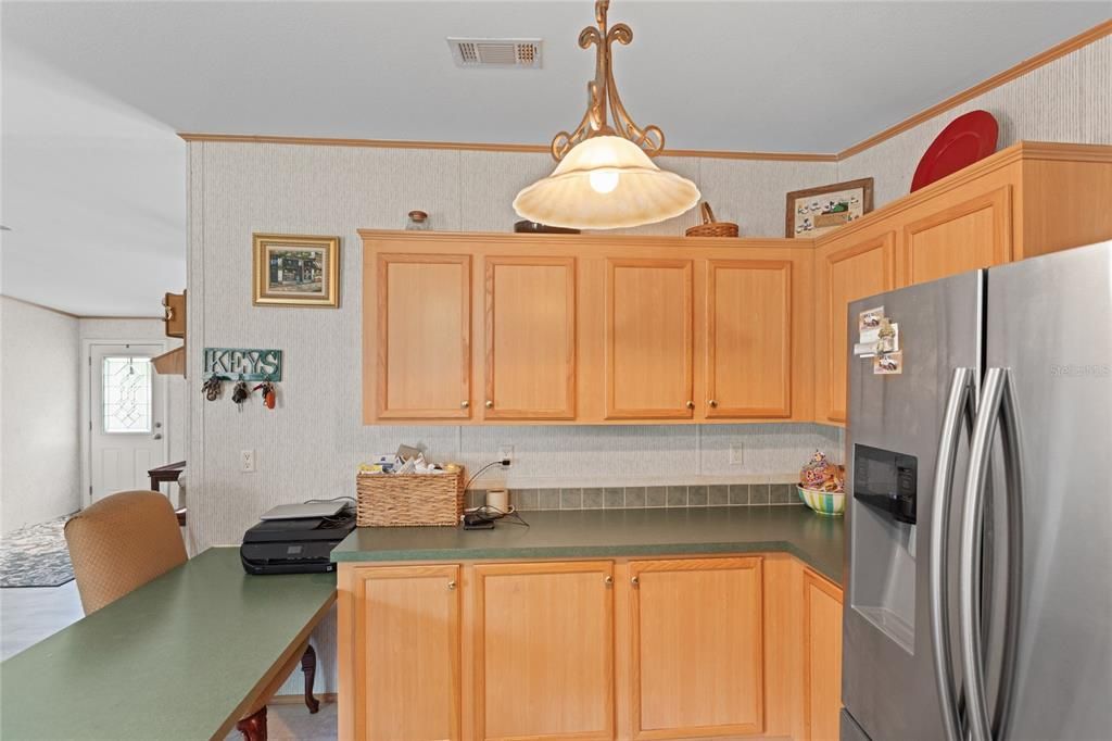 For Sale: $287,700 (3 beds, 2 baths, 1512 Square Feet)