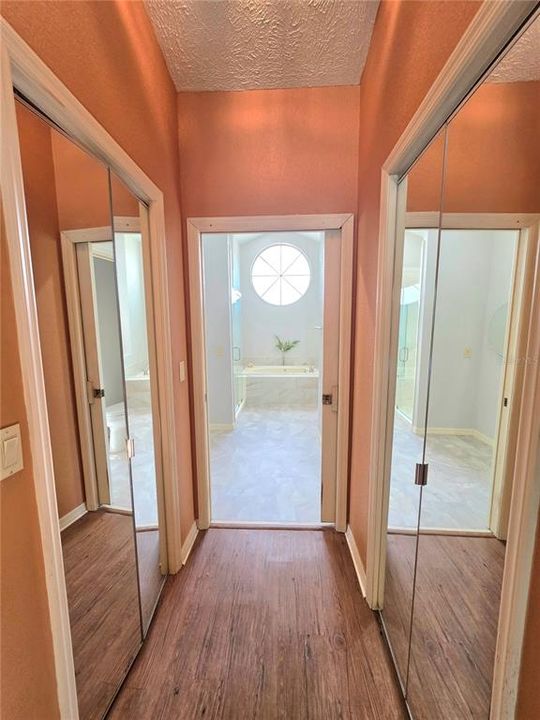 Active With Contract: $474,900 (3 beds, 2 baths, 2274 Square Feet)