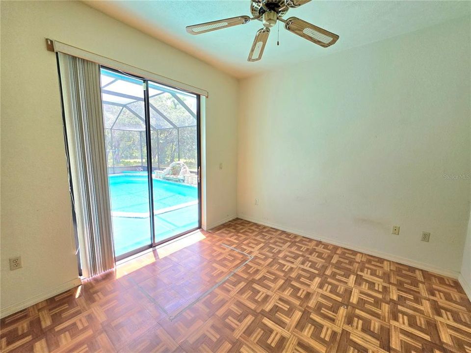 Active With Contract: $474,900 (3 beds, 2 baths, 2274 Square Feet)