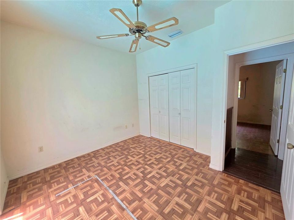 Active With Contract: $474,900 (3 beds, 2 baths, 2274 Square Feet)