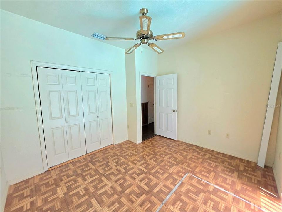 Active With Contract: $474,900 (3 beds, 2 baths, 2274 Square Feet)