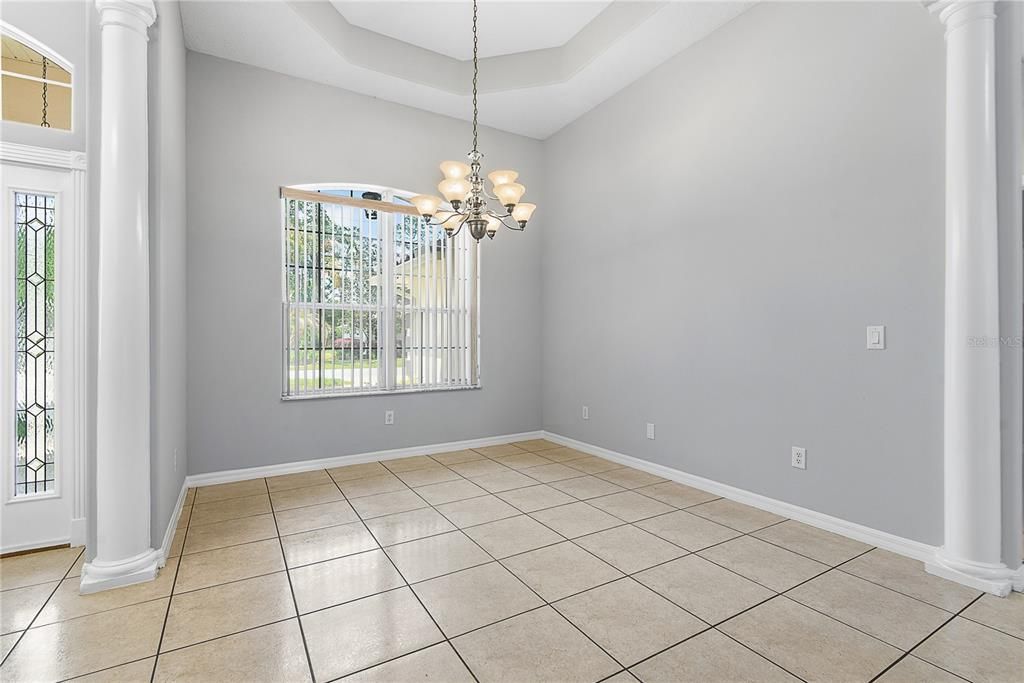 En Venta: $449,000 (3 camas, 2 baños, 2086 Pies cuadrados)