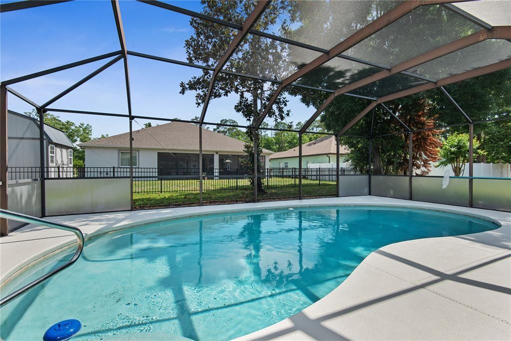 En Venta: $449,000 (3 camas, 2 baños, 2086 Pies cuadrados)