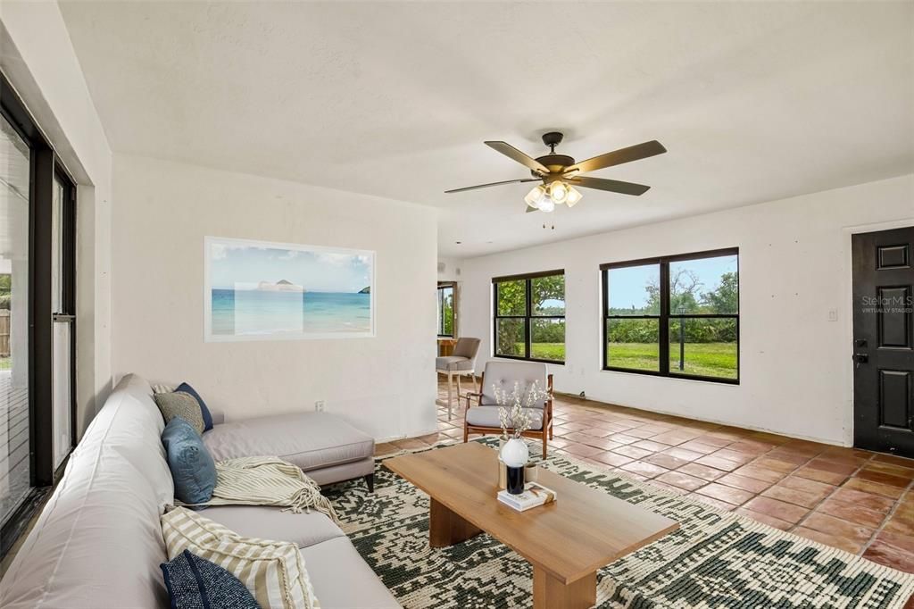 For Sale: $420,000 (3 beds, 2 baths, 1622 Square Feet)