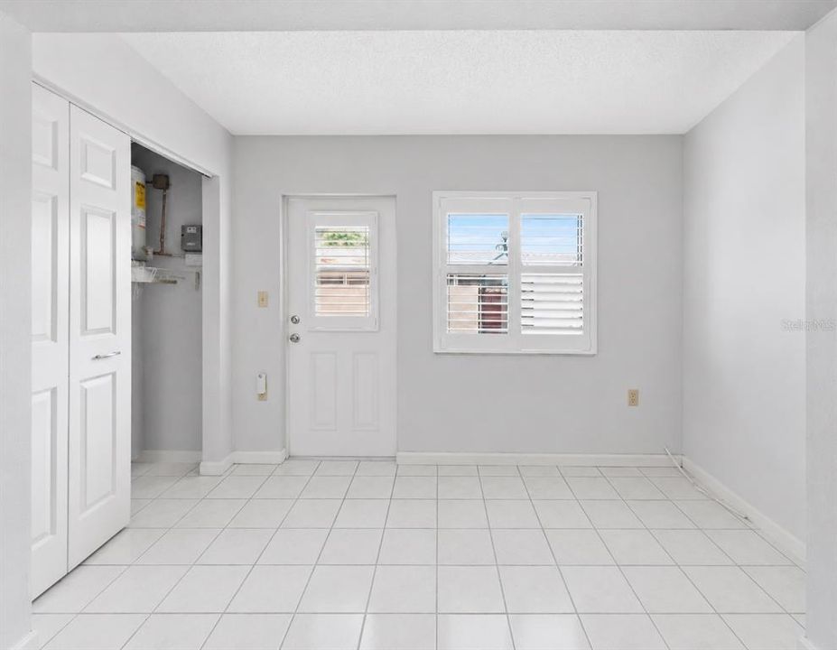 En Venta: $179,000 (2 camas, 2 baños, 1035 Pies cuadrados)