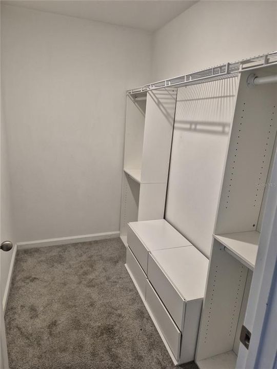 В аренду: $1,900 (3 спален, 2 ванн, 1319 Квадратных фут)