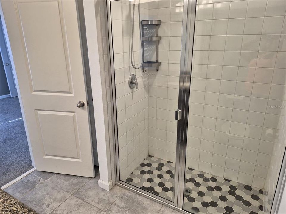 В аренду: $1,900 (3 спален, 2 ванн, 1319 Квадратных фут)