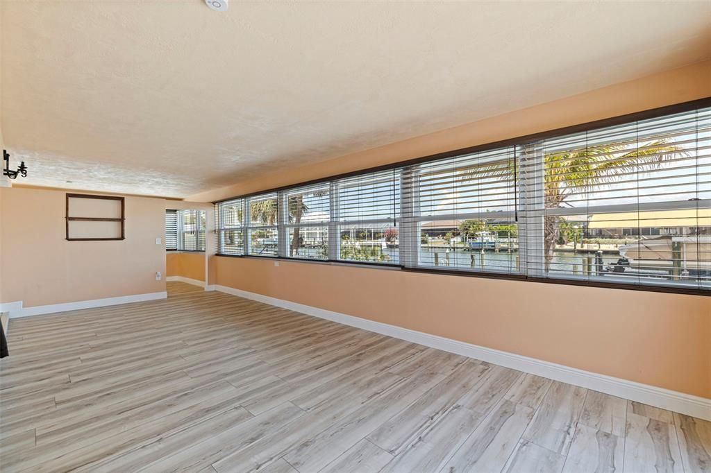 En Venta: $650,000 (2 camas, 2 baños, 1519 Pies cuadrados)
