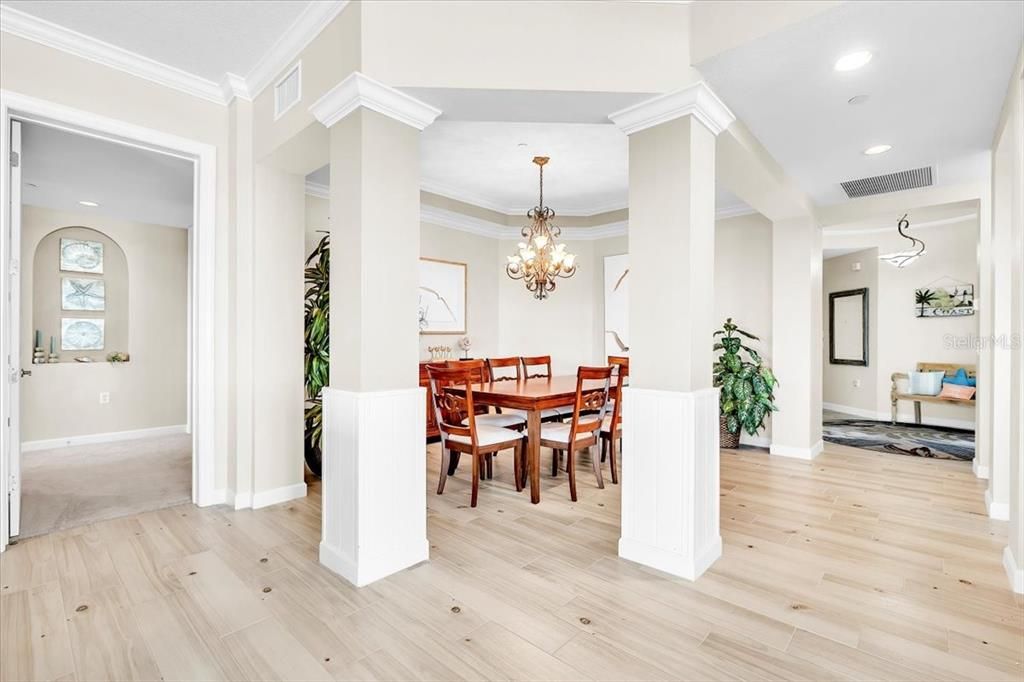 For Sale: $550,000 (4 beds, 3 baths, 2761 Square Feet)