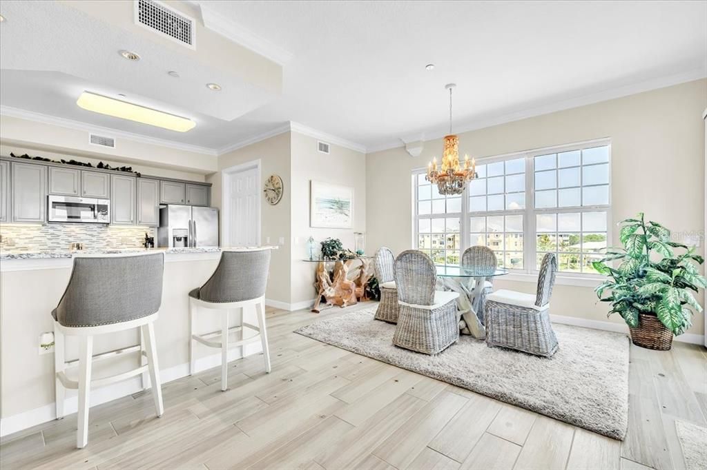 For Sale: $550,000 (4 beds, 3 baths, 2761 Square Feet)
