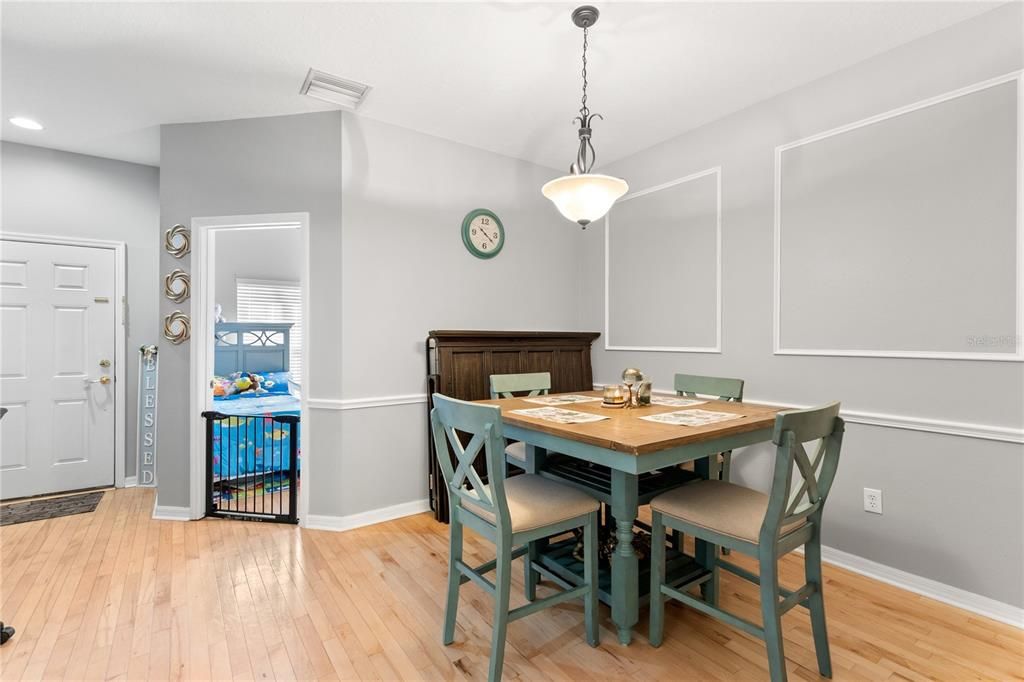 For Sale: $235,000 (3 beds, 2 baths, 1360 Square Feet)